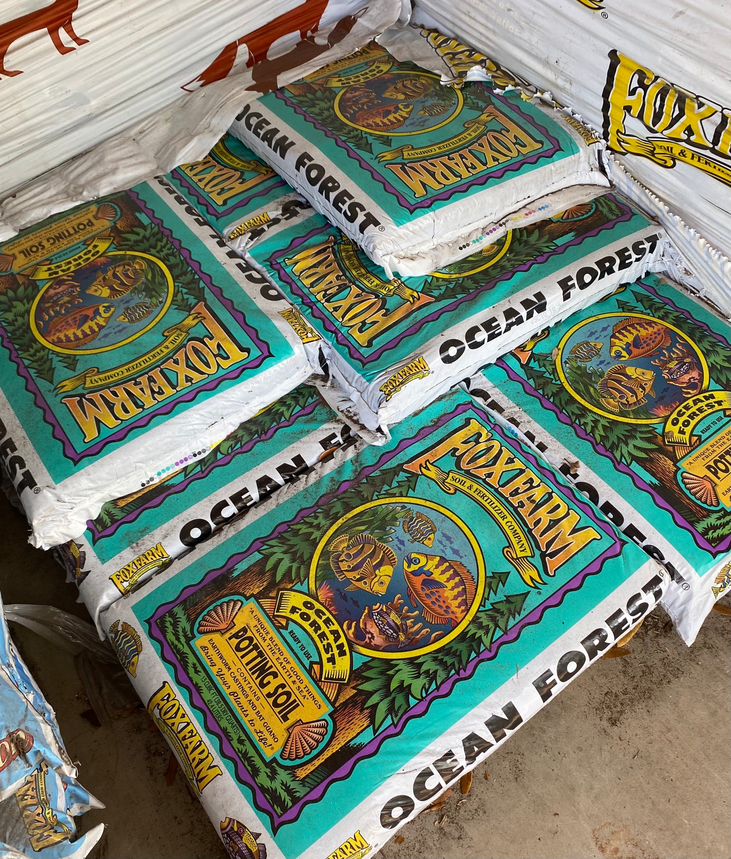 FoxFarm Ocean Forest Potting Soil - 1.5 cu ft.
