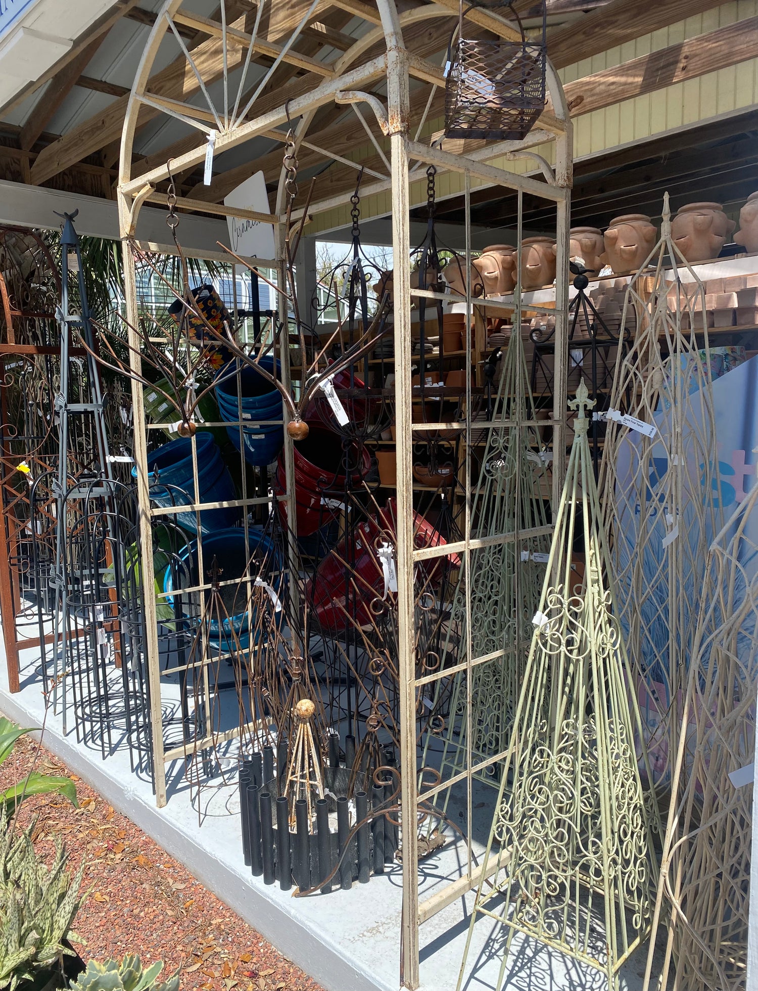 Assorted Arbors & Trellises