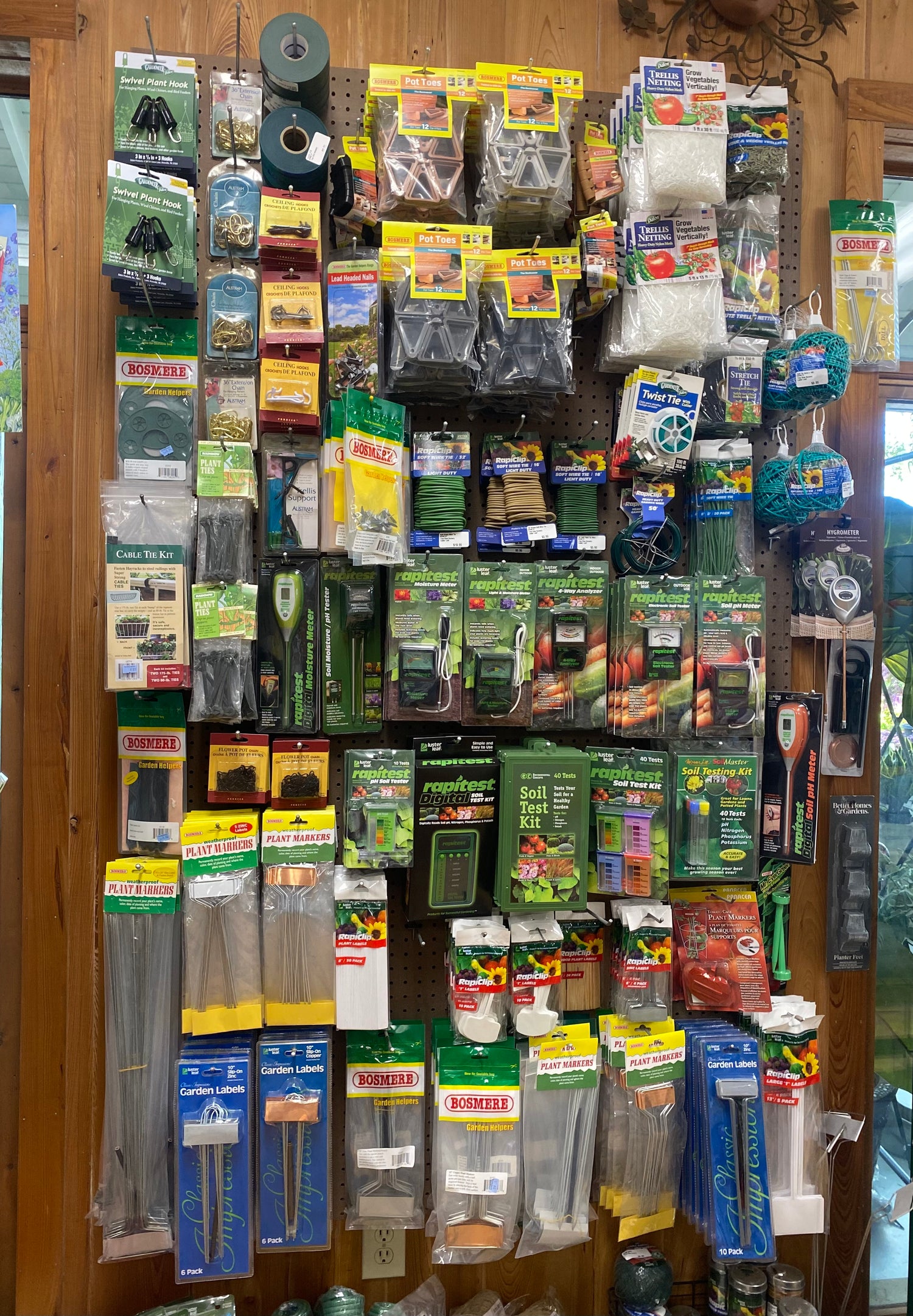 Garden Accessories & Soil Tools Display