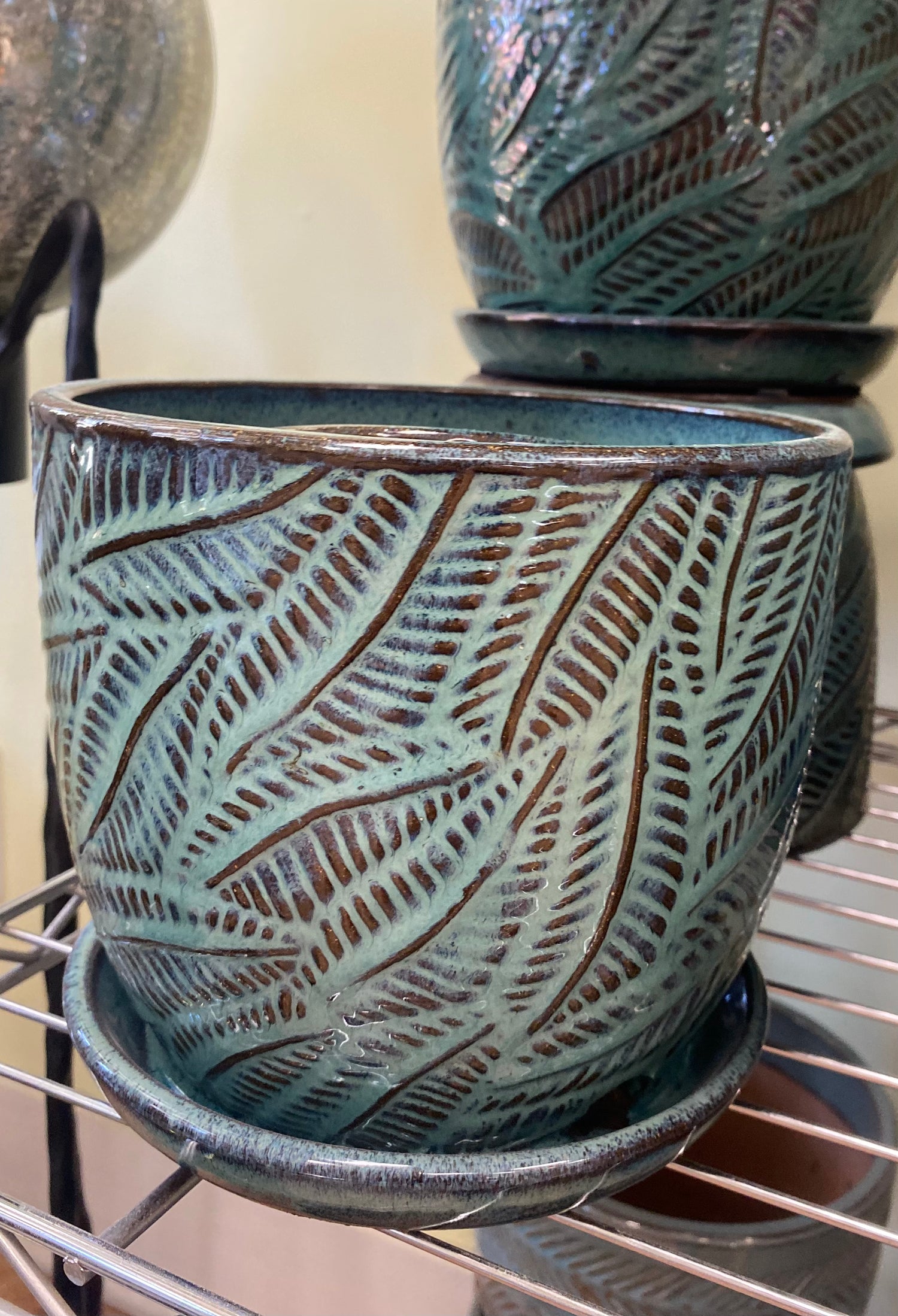 Leaf Patterned Ceramic Planter